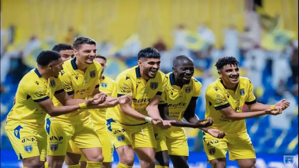 التعاون ضد الخلود اليوم.. تعرف على القنوات المفتوحة لمتابعة المباراة مباشرة في الدوري السعودي