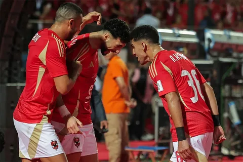 Al Ahly vs Young Africans.. القنوات الناقلة لمباراة الأهلي ويانج أفريكانز اليوم بدوري أبطال أفريقيا 2026