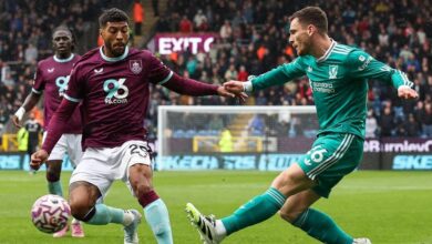 تابع الآن.. كل القنوات الناقلة لمباراة ليفربول ضد بيرنلي في الدوري الإنجليزي 2026