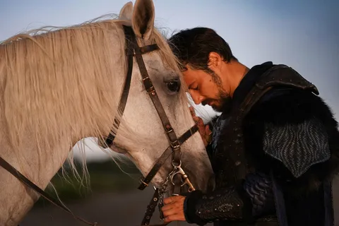 الحلقة 11 من مسلسل المؤسس أورهان.. تعرف على موعد العرض على قناة الفجر وATV التركية مع أحداث مشوقة