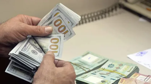 تقرير مباشر.. سعر الليرة السورية مقابل الدولار اليوم الخميس 22-1-2026 وأخر التحركات الرسمية