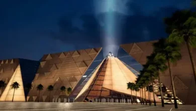 سبيد يشعل السوشيال ميديا من قلب مصر.. جولة نارية داخل الأهرامات والمتحف المصري الكبير