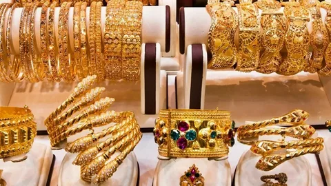 سعر الذهب اليوم في الكويت.. استقرار عيارات 21 عند 39.875 دينار