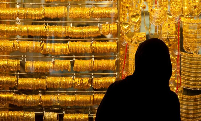 سعر الذهب اليوم في السعودية.. تحديثات عاجلة لعيار 21 مع المصنعية الأحد