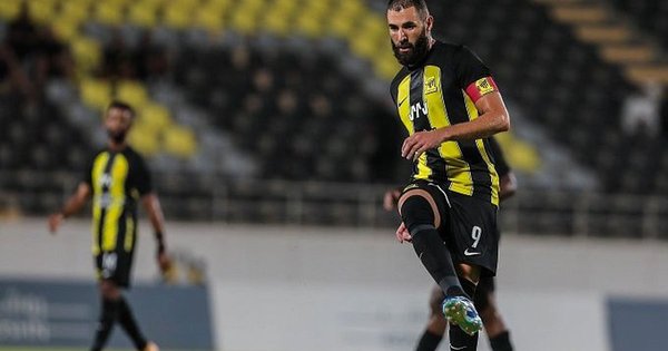 "Al-Ittihad vs Al-Taawoun ".. تردد قناة ثمانية لمتابعة مباراة الاتحاد ضد التعاون في دوري روشن السعودي 2025