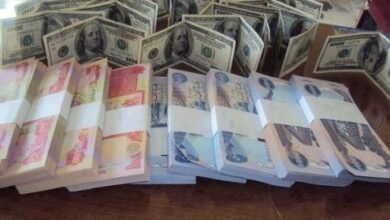 هسه بسوق العراق.. شكد صار سعر الدولار مقابل الدينار اليوم؟