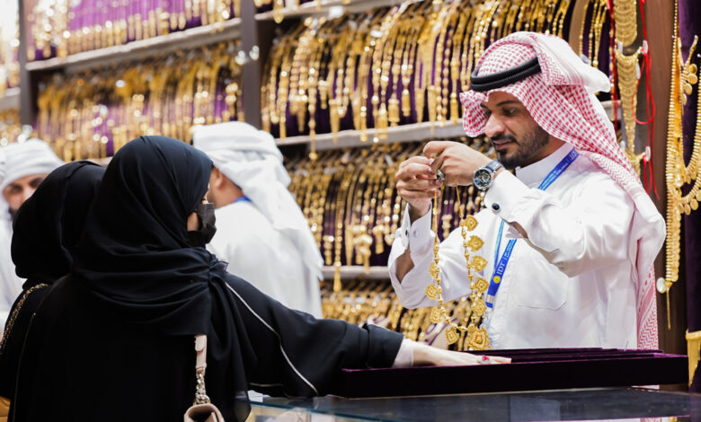 سعر الذهب اليوم في السعودية 18/2.. عيار 21 الجديد والمستعمل لحظة بلحظة
