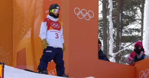 لحظات حماسية.. افتتاح منافسات التزلج على الثلوج بالألعاب الأولمبية 2026