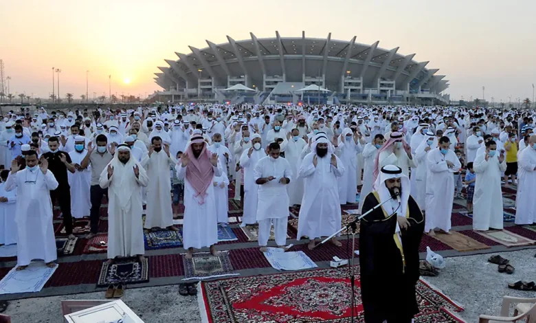 موعد إجازة عيد الفطر في الكويت 2026 رسميًا.. وهذه تفاصيل العودة للعمل