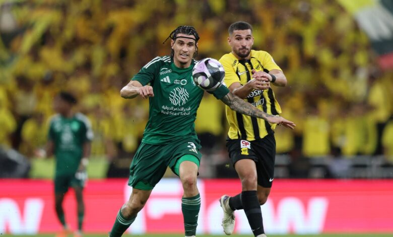 ديربي جدة المشتعل بين الأهلي والاتحاد.. القنوات الناقلة وطريقة المتابعة أونلاين في دوري روشن 2025-2026