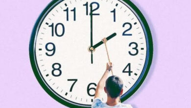 العد التنازلي انتهى.. بدء العمل بالتوقيت الصيفي غدًا وتقديم الساعة 60 دقيقة رسميًا