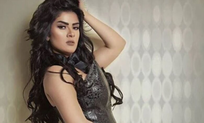 أزمة جديدة تهز الوسط الفني بعد تصريحات نقيب المهن التمثيلية تجاه الفنانة ياسمينا المصري وتفاعل واسع على مواقع التواصل