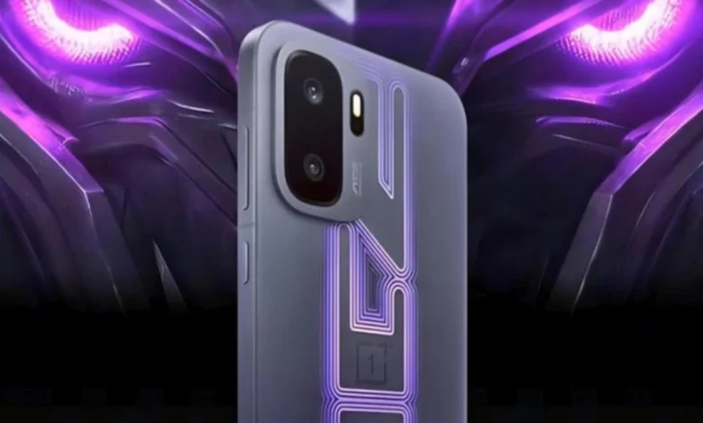 OnePlus Ace 6 Ultra يقتحم المنافسة.. هاتف ألعاب خارق ببطارية عملاقة وشاشة 165 هرتز